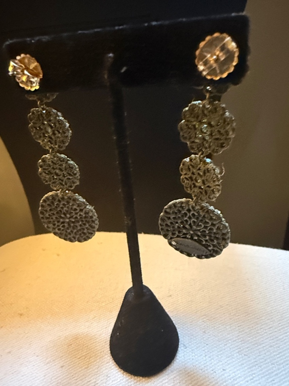 Roni Blanshay Signed Crystal Mesh Multi Disc Dangle Earrings with Post Backing. - Picture 6 of 6